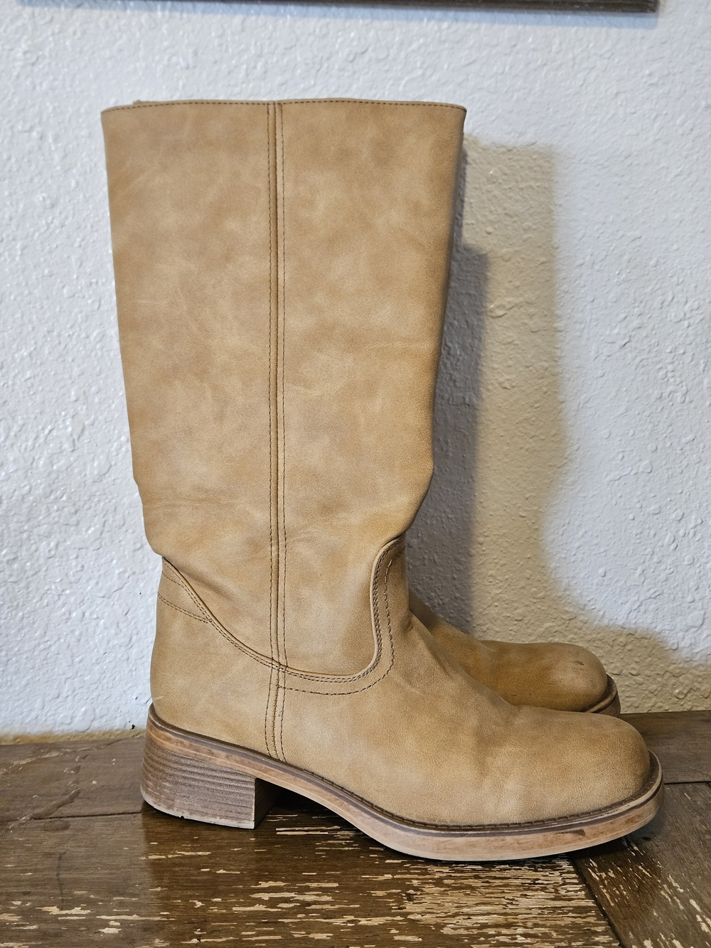 New York & Company Tan Mid-Calf Leather Heeled Boots Women's 10